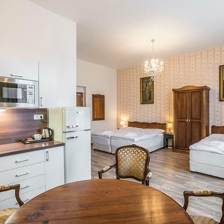 Retro Apartments Bosak Contactless Check-In Prešov Exteriör bild