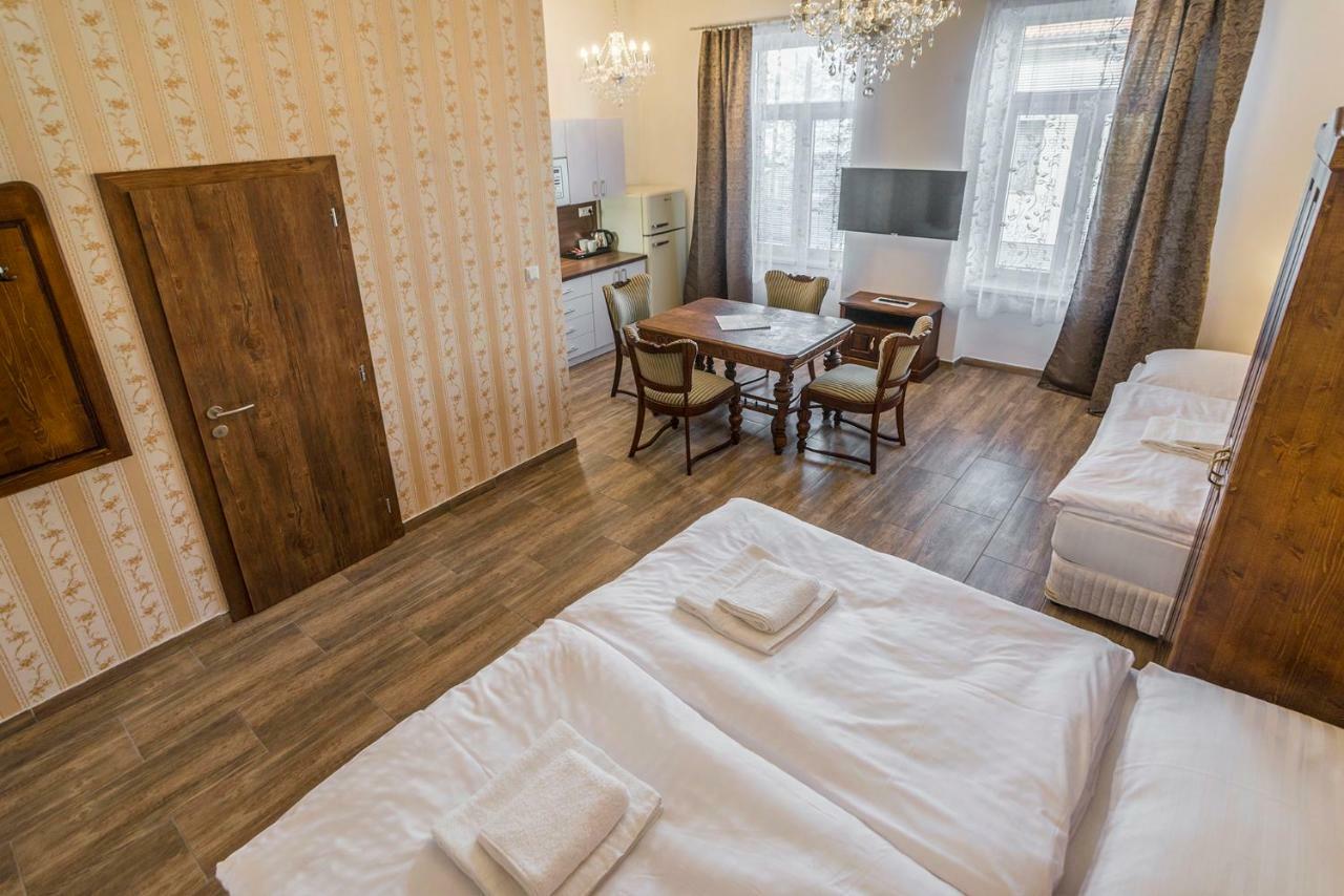 Retro Apartments Bosak Contactless Check-In Prešov Exteriör bild
