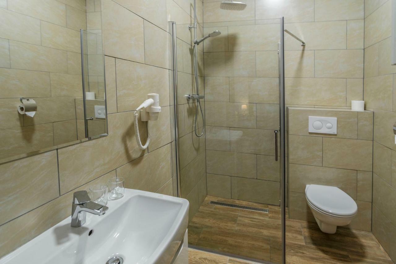 Retro Apartments Bosak Contactless Check-In Prešov Exteriör bild